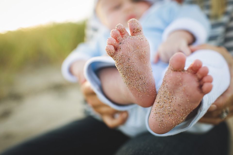 Încălțămintea barefoot sau “mers desculț”